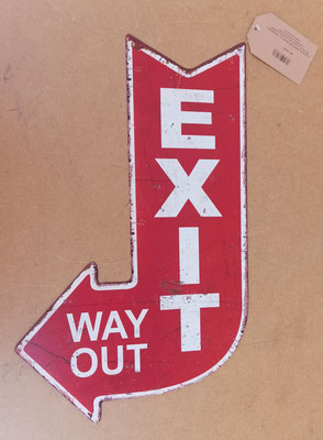 Chapa flecha exit. Ref 24531. 38x25