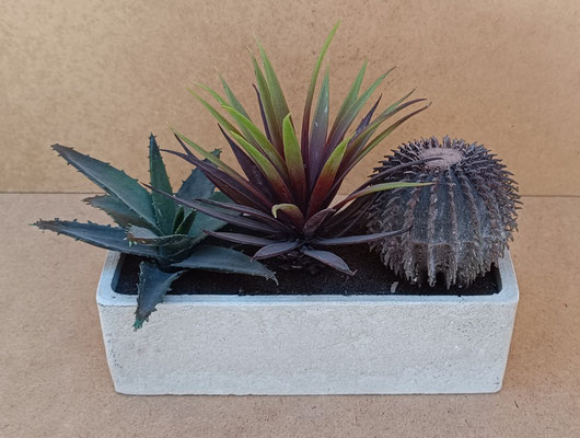 Maceta con suculentas/cactus artificial. Ref 16998. 20x8x18