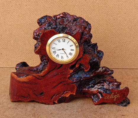 Reloj raíz de roble. Ref 50. 10x15x6