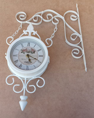 Reloj 2 caras. Ref 9082005. 52x30x10. Diámetro de esfera 18 centímetros