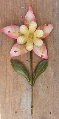 Perchero flor metal. Ref TF03. 48x26
