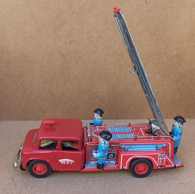 Camión de bomberos. Ref 15620