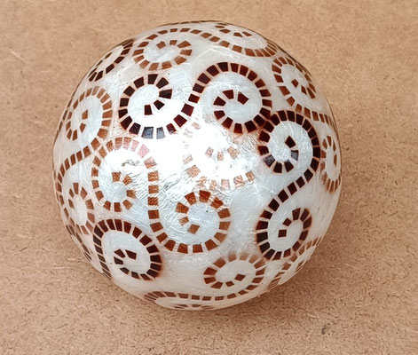 Bola decorativa resina. Ref 51002. 10 cms