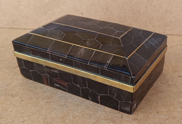 Caja metal imitación nácar. Ref CAJ14. 13x8x6