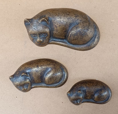 Familia gatos bronce. Ref 130908. 13x7x4, 9x5x2 y 7x3x1,5 