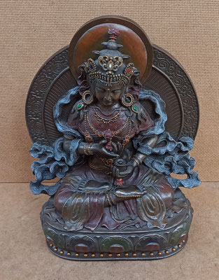 Buda tibetano resina. Ref 50147. 22x17x19