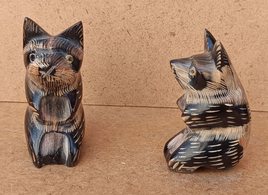 Ósos de asta. Ref EL0164. 8x5x3,5