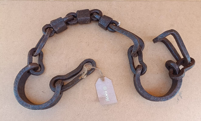 Cadena de hierro. Ref 28317. 90x12x4