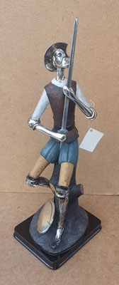 Quijote resina. Ref PS066. 41x13x10