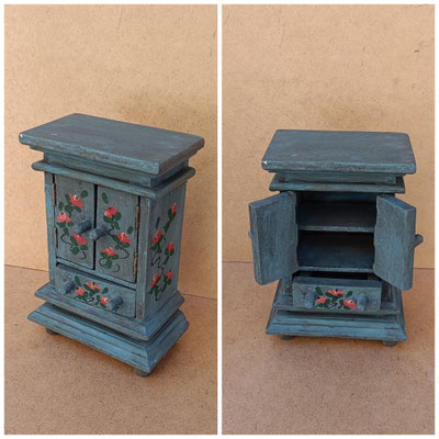 Armarito madera. Ref 10715. 21x8x13