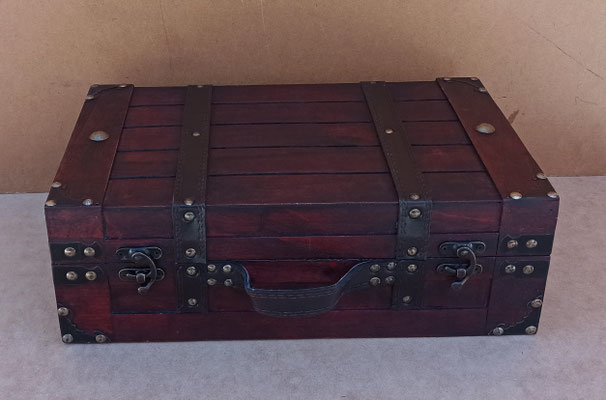 Maleta madera. Ref 17413. 40x24x14