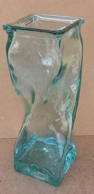 Jarrón cristal hecho en España con cristal reciclado. Ref 2581. 37x12