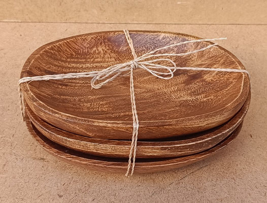 Set 3 platillos madera de acacia. Ref 33723. 14x10,5x5
