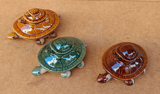 Tortugas cerámica. Ref 2472004. 11x8x6. Consultar colores disponibles