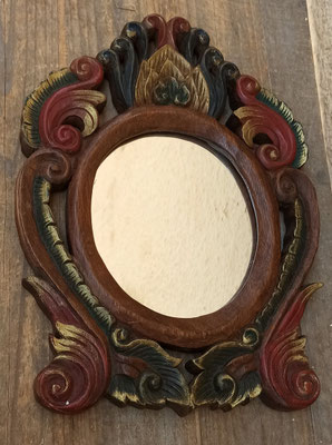 Espejo de madera tallado a mano. Origen Tailandia. Ref EL874. 33x25