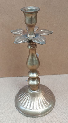 Portavelas flor. Ref 619. 24x10. Pareja disponible