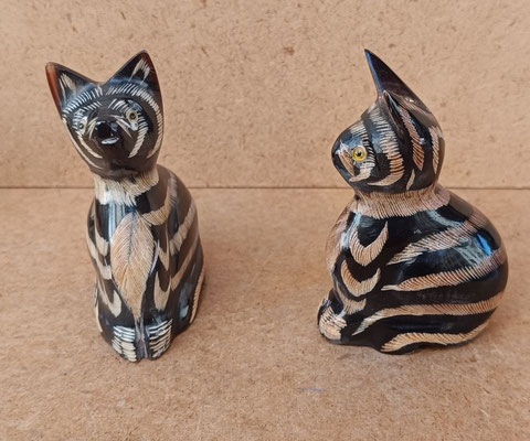 Gatos de asta. Ref EL0164. 8,5x3,5x5,5