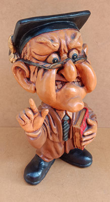 Profesor resina. 45x28x12