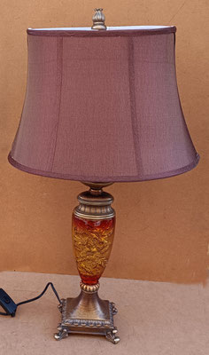 Lámpara de mesa resina. Ref 361552TL. 73x40