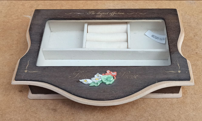 Joyero madera. Ref 103201. 22,5x16,5x4