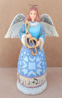 Jim Shore angel. "Play the song in your heart". Ref 4026871. 