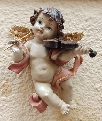 Figura ángel resina. Ref 4913/116. 30 cms