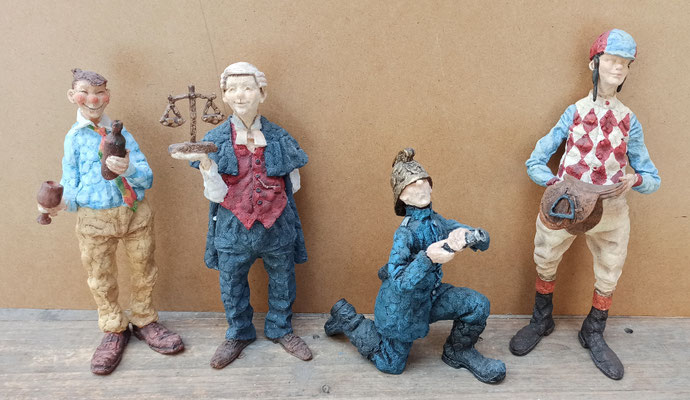 Sumiller, juez, bombero y jockey