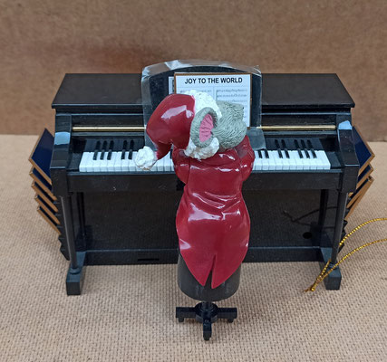 Mr Christmas Magical maestro mouse. Incluye 12 partituras navideñas. 