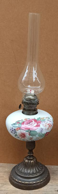 Quinqué porcelana y latón. Ref 29001620. 54x14