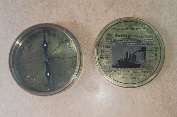Brújula Titanic. Ref 8357. 8,5 centímetros diámetro