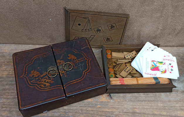 Caja oriental varios juegos. Ref 38807. 20x16x5