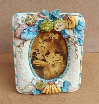 Portafotos resina. Ref 3649/219P. 18X13X3