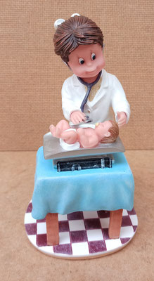 Nadal. "La pediatra". Ref 746776. 7x8. Serie numerada diseñado por E Valiente