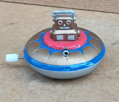 Platillo robot mini a cuerda. Ref VR01