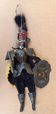 Marioneta siciliana personaje opera dei pupi. Origen Catania. 60x20+palo