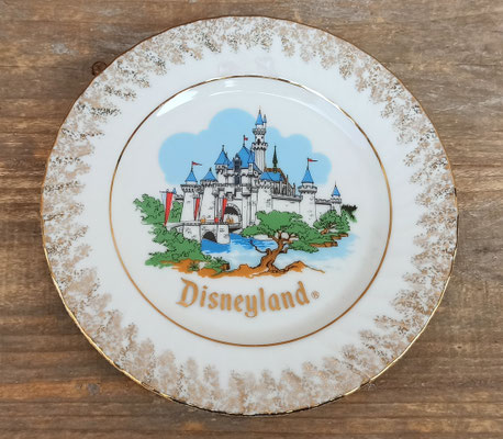 Plato Vintage Disney. 16 cms