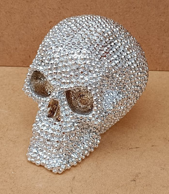 Calavera resina. Ref 78/5745. 15x10x11