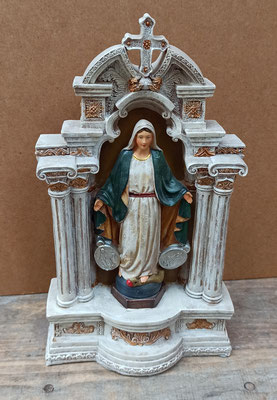 Hornacina Virgen Milagrosa resina. Ref 10/38. 23x14x5. Disponible grande: ref 10/381 40x21x7