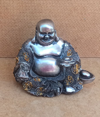 Figura Buda resina. Ref 2430403A. 7x9x5