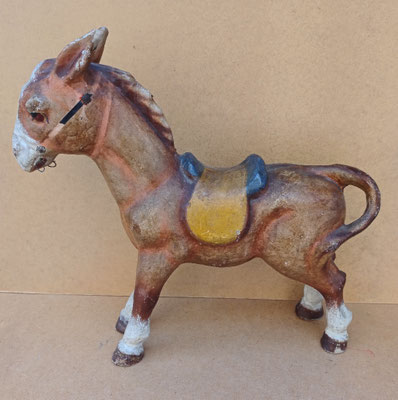 Caballo de cartón años 40/50. Ref GOY. 52x54x13