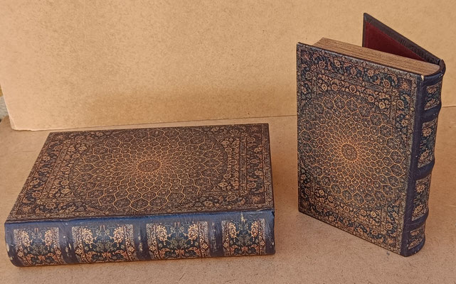 Caja libro arabesco. Ref 65037. 26x17x5