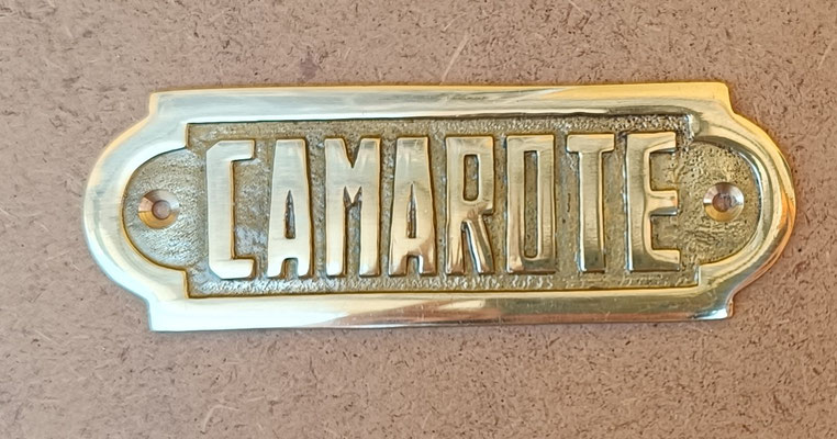 Placa latón "camarote". Ref 469. 12,5x4,5