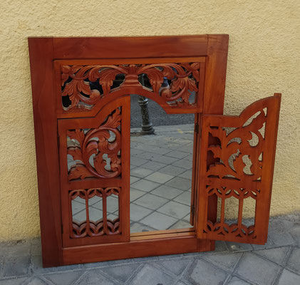 Espejo "ventana" madera. Origen Tailandia. 90x69x3