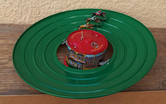 Horse derby (5 caballos). 