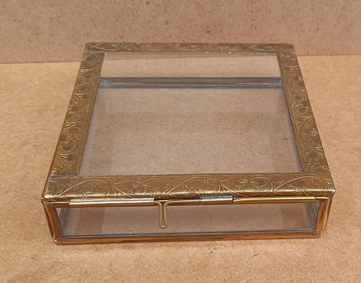  Caja cristal filo metálico. Ref 14895. 16x16x4,5