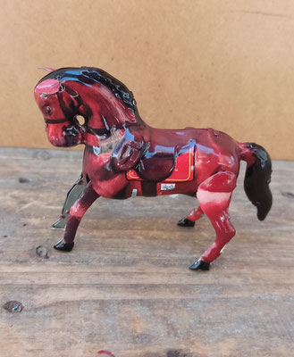 Caballito hojalata. Ref 1089. 7x10x3