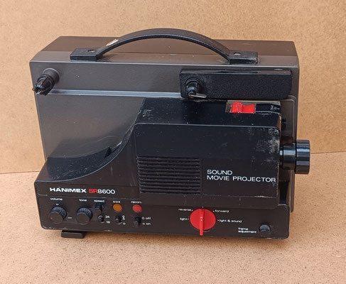 Proyector Hanimex SR8600. 23X29X17