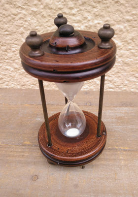 Reloj arena madera. Ref 10101057. 16x9. 10 minutos