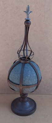 Copete metal. 64x22