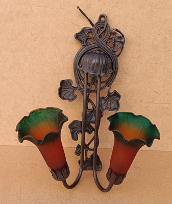 Aplique pared bronce art deco. 42x32x22